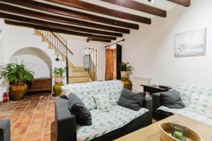 Calvario Townhouse by rentavillamallorca