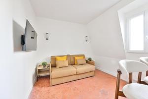 Montparnasse Stylish Studio Apartment NetFlix