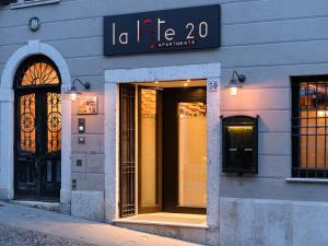 La Vite Apartments by Queen Gallery