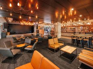Pullman Reef Hotel Casino