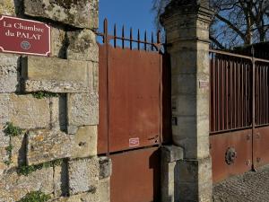 Chambre du Palat climatisée, vue sur les vignobles St-Émilion