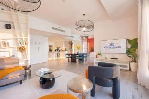 Stylish 4BR Home Steps Away from JBR Beach