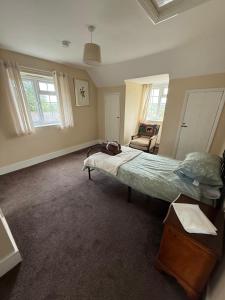 Elms Farm Cottages - Luxford