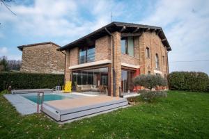 GuestHost - Casa delle Querce Villa with Pool