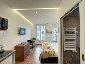 UrbanFlat 208 - Studio au centre de Paris SD8