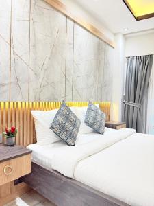 Blue Mansion Hotel & Flats