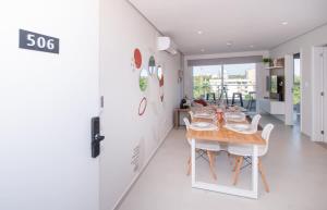 Stylish 1BR with Urban Vista