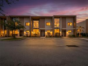 Magic Village Sophisticated Orlando Getaway