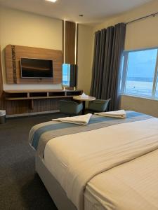 Stunning Sun setting View in the sea