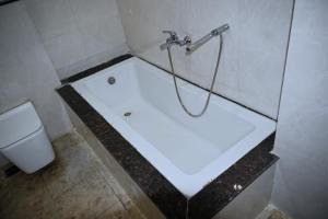 Hotel Travel Inn Vijayapura