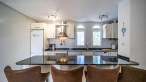 Comfortable Apartment Well Located Near Supermarket - CO212LT