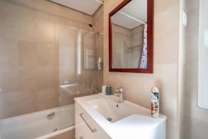 Quiet Two Bedroom Apartment2 - RA2521LT