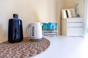 White Coral Rooms self check-in