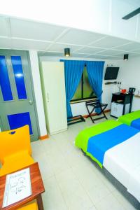 Settle Inn Tourist Lodge