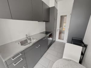 1BR - great starting point for tourists - Mill 324