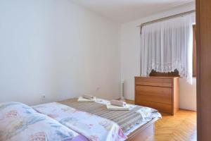 Apartment Biljana with terrace