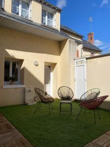 Maison au coeur des châteaux