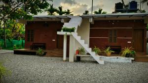 Turtle Island Ayurveda Backwater Stay