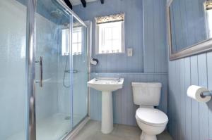 3 Bed in Whitby oc-r020