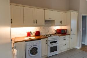 Alensgrove Cottages #10 - Two-Bedroom Cottage