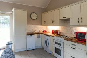 Alensgrove Cottages #10 - Two-Bedroom Cottage