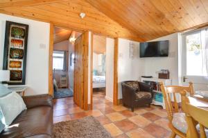 2 Bed in Saundersfoot oc-pw907a