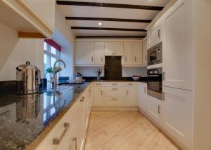 3 Bed in Caldbergh oc-ds911