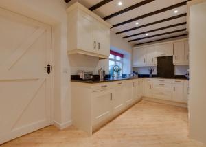 3 Bed in Caldbergh oc-ds911