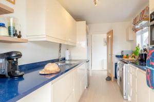 3 Bed in Cowes oc-s32705