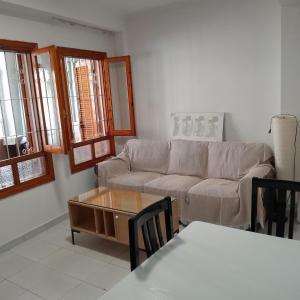 Apartment in Torrevieja Center, 600 meters from Playa Cura
