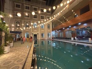 Raj Resort