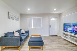 2 Mi to Dtwn Glendora! Pet-Friendly Extended Stay
