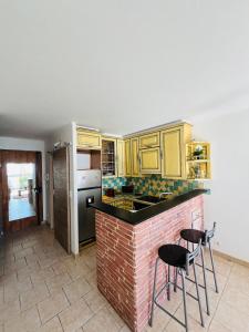 Superbe studio 3 couchages vue mer, parking clim