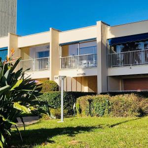 Superbe studio 3 couchages vue mer, parking clim