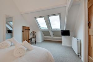 3 Bed in Dartmouth oc-bc0512
