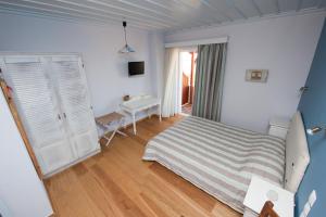 Zorbas Apartments Chios-Island Greece