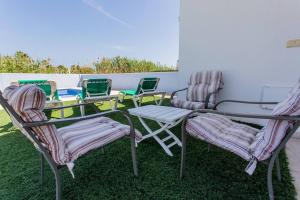 Villa con piscina privada junto al Mediterráneo