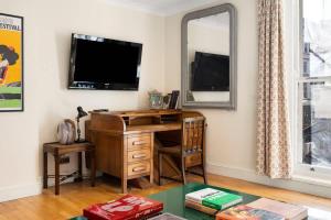 Beautiful home 2bed 2bath near Hyde Park