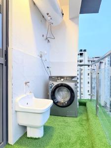 Spacious and beautifully one or two bedroom