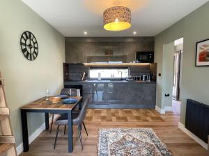 Cadderlie Cabin