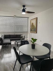 Departamento cerca a todo