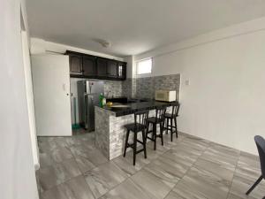 Departamento cerca a todo