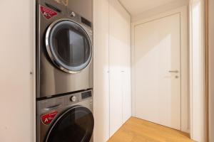 Chic Design Apt | Brera & Sempione Park Milan