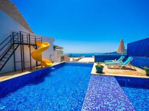 Honeymoon villa with sea view