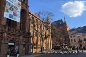 Magiczny Salonik Harrego - Rynek Staromiejski 23 Centrum Starówki