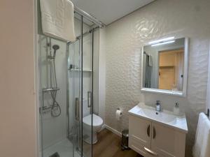 FEEL FARO Guesthouse - Boutique Stay with Terrace in Central Faro