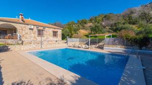 Casa Barrera El Gastor by Ruralidays