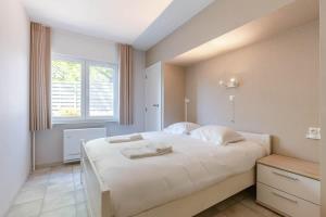 Casiola - Villa Near Beach with Double Parking