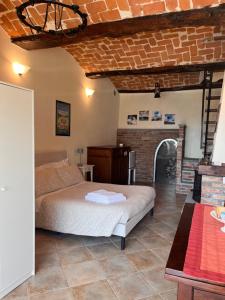 An tij slè - Nel cuore del borgo