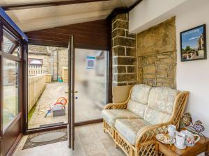 4 Bed in Keighley oc-84040